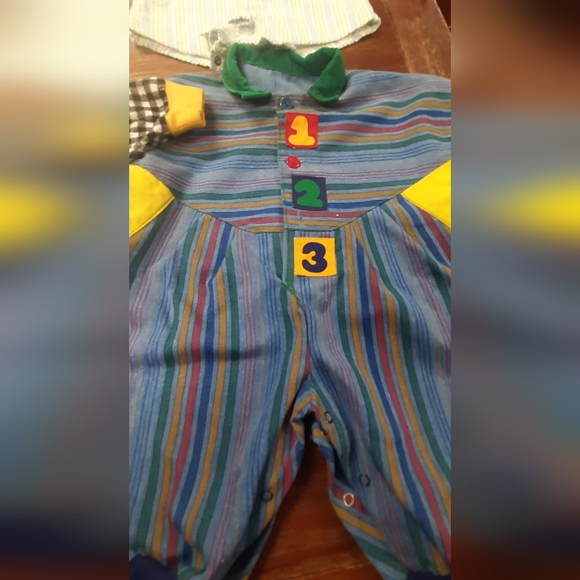 Colorful boy bundle - Picture 3 of 4